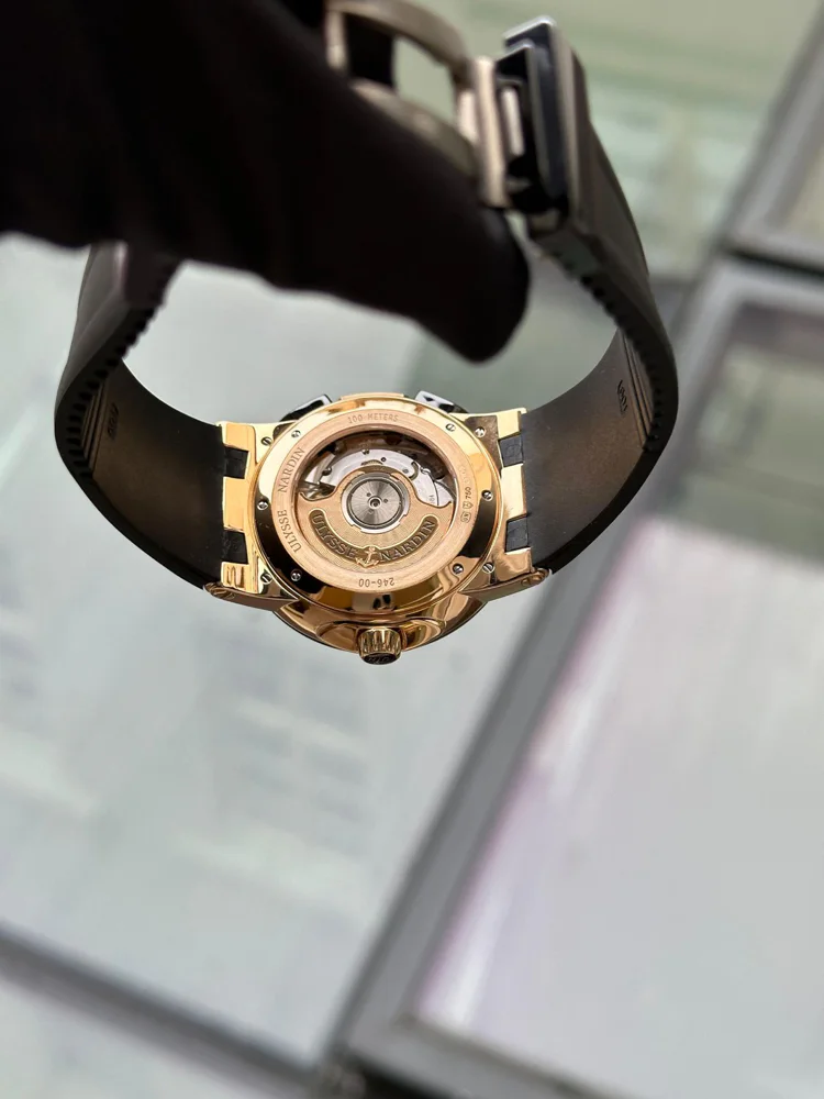 Ulysse Nardin Executive Dual Time box and papers